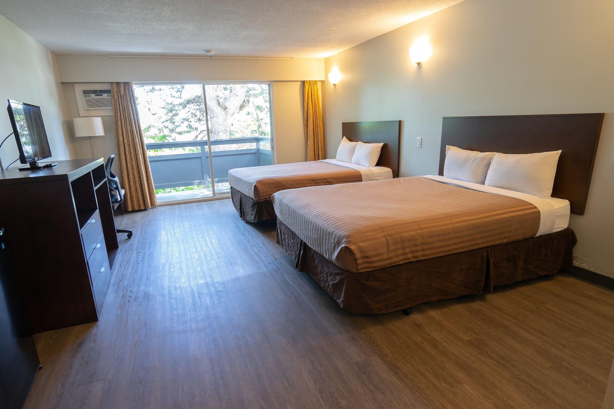 Coast Metro Vancouver Hotel Бърнаби Екстериор снимка