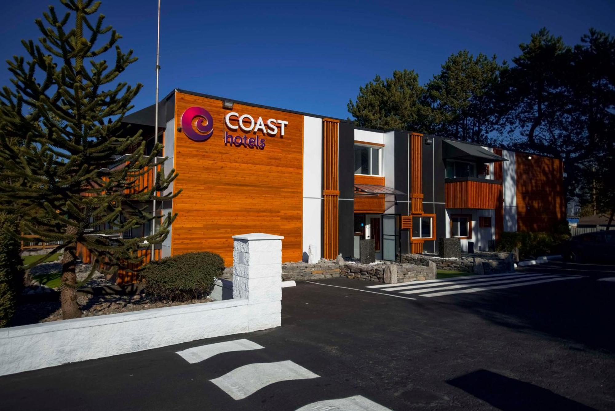 Coast Metro Vancouver Hotel Бърнаби Екстериор снимка