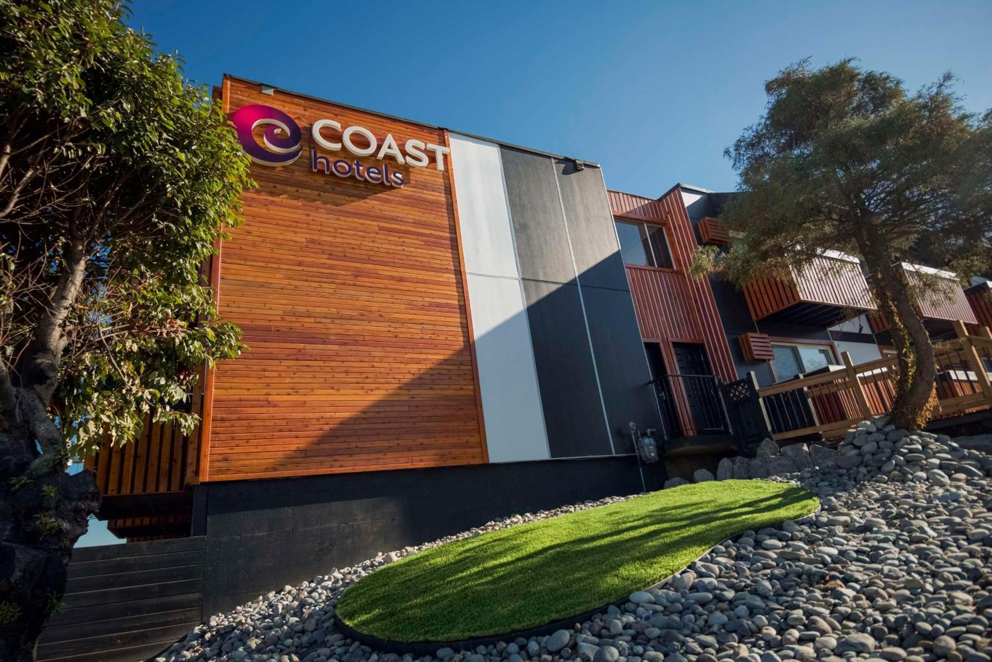 Coast Metro Vancouver Hotel Бърнаби Екстериор снимка