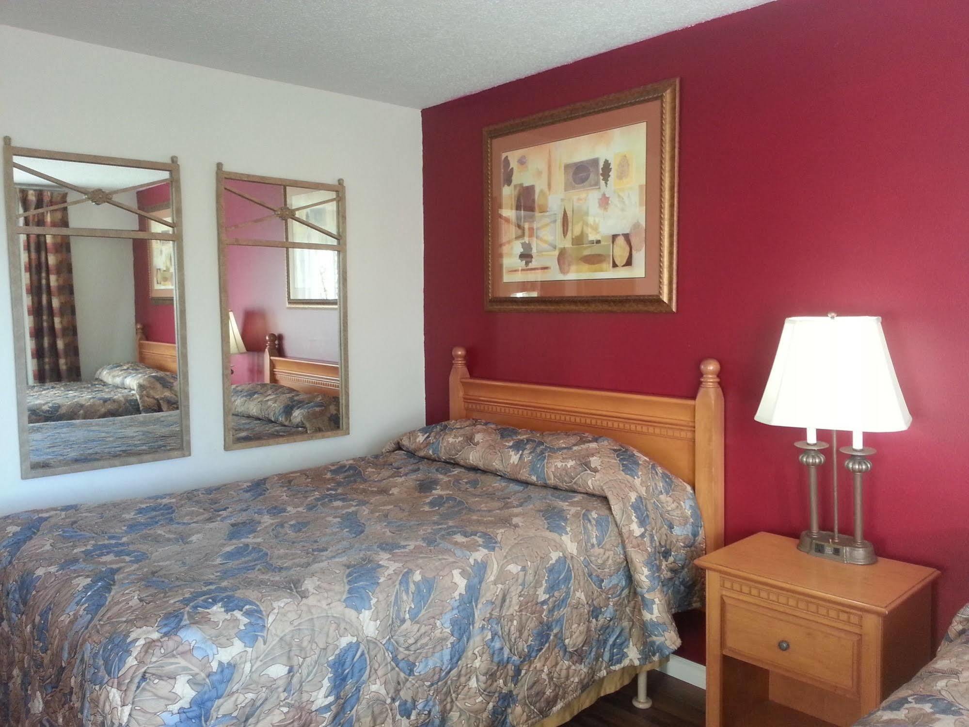 Coast Metro Vancouver Hotel Бърнаби Екстериор снимка